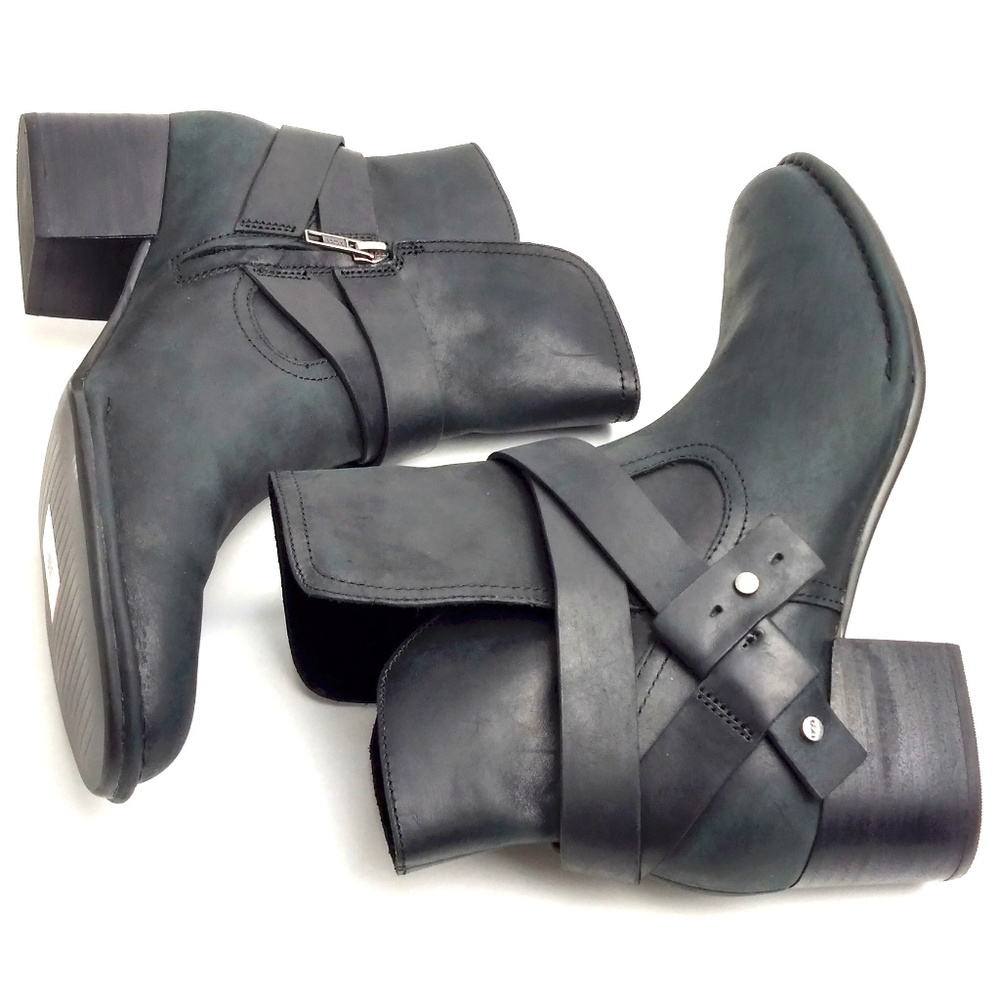 UGG Womens Elysian Booties Black 9.5